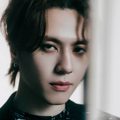 유겸