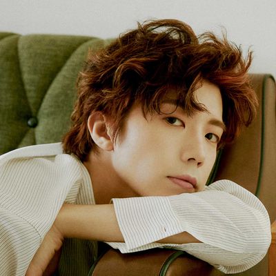 우영