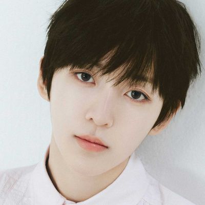 동현