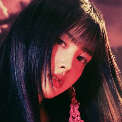 윤