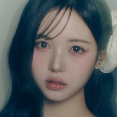 김채원
